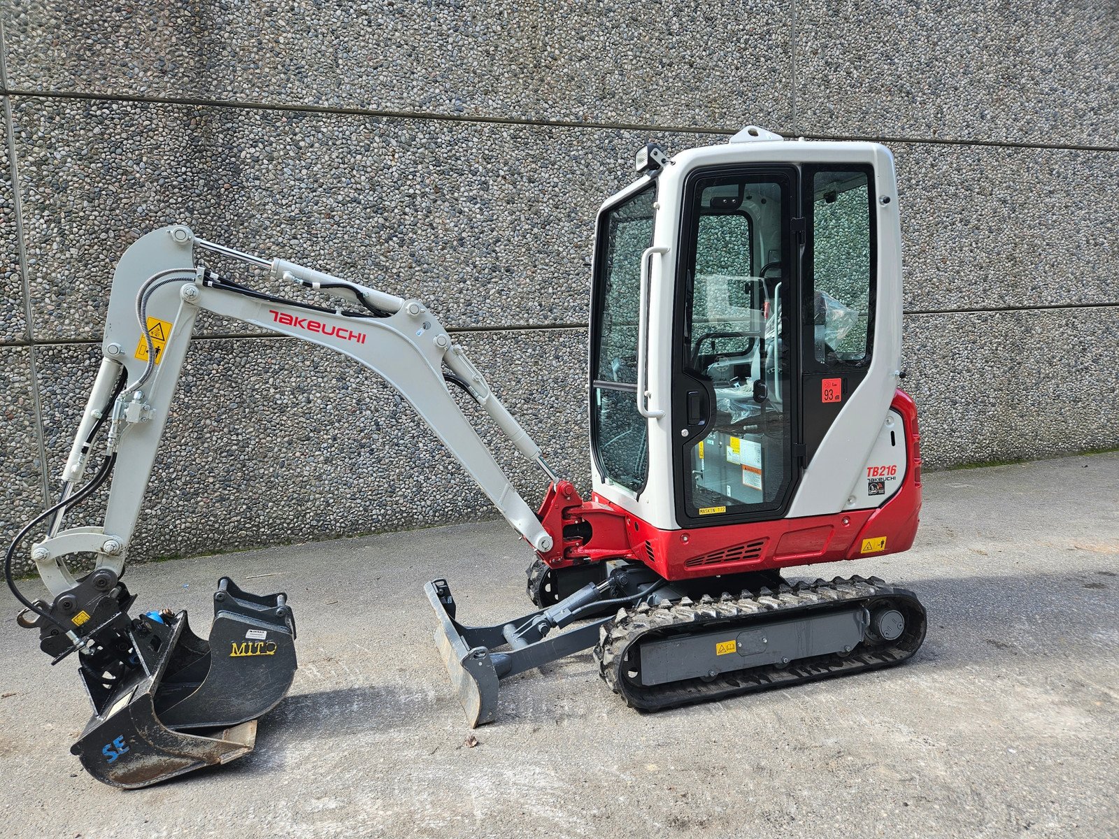 Takeuchi TB216