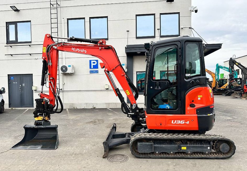 Kubota U36-4