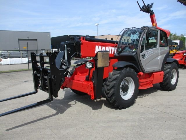Manitou MT 1440 easy (032)